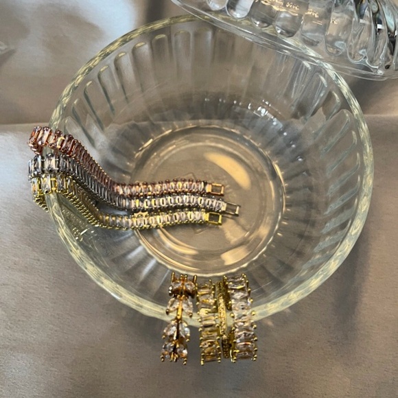 Rose Gold Diamond Tennis Bracelet - Picture 3 of 3